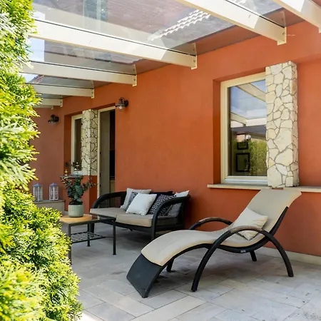 Golden - Luxury Near Krakow Villa Wegrzce