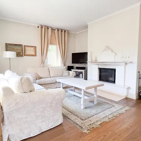 Golden - Luxury Near Krakow
