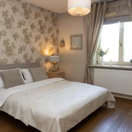 Golden - Luxury Near Krakow