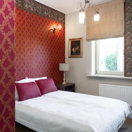 Golden Luxury Garden - Krakow 빌라 *